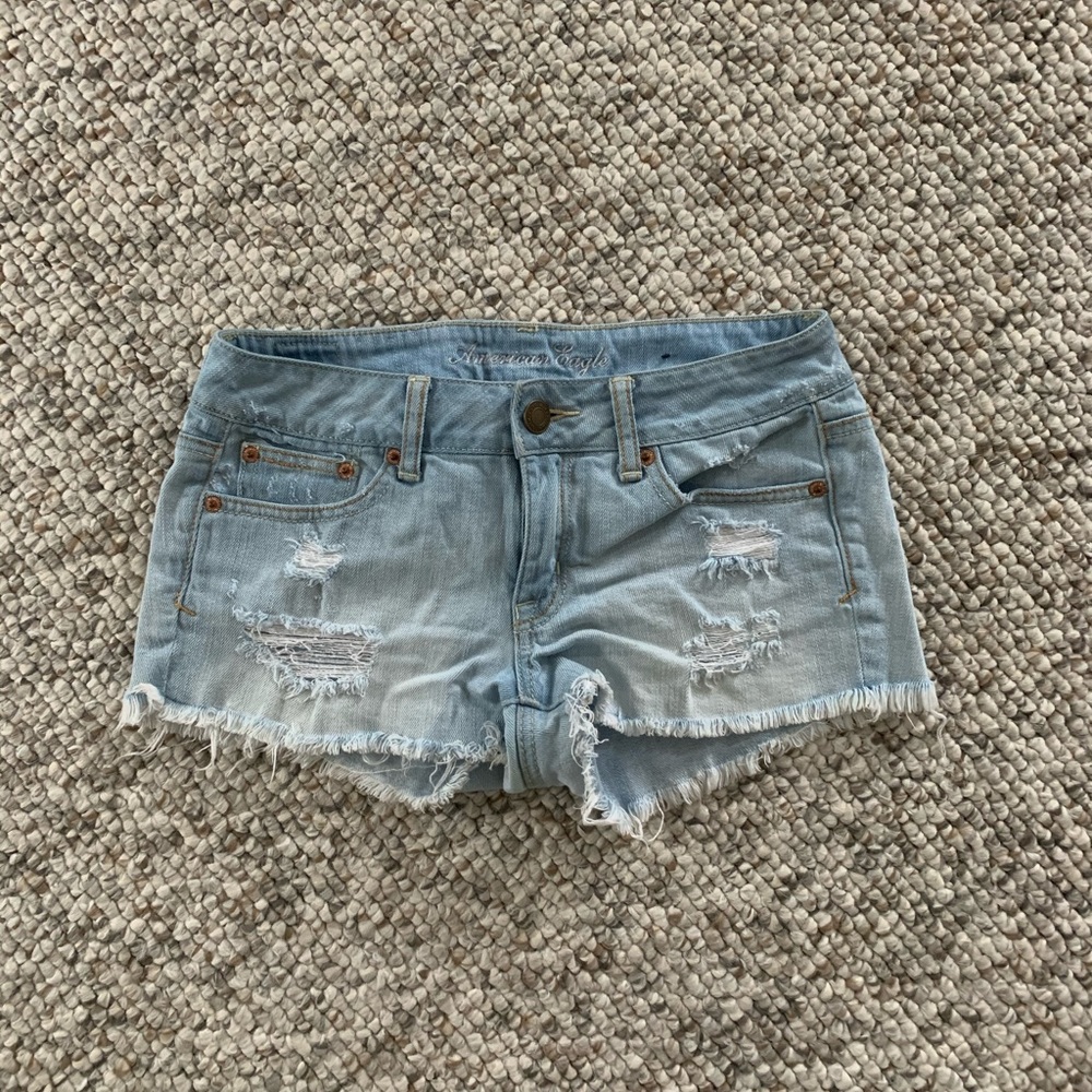 American Eagle Lightwash Jean Shorts